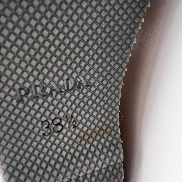 Prada Patent Wedge 38.5 - Picture 16 of 16